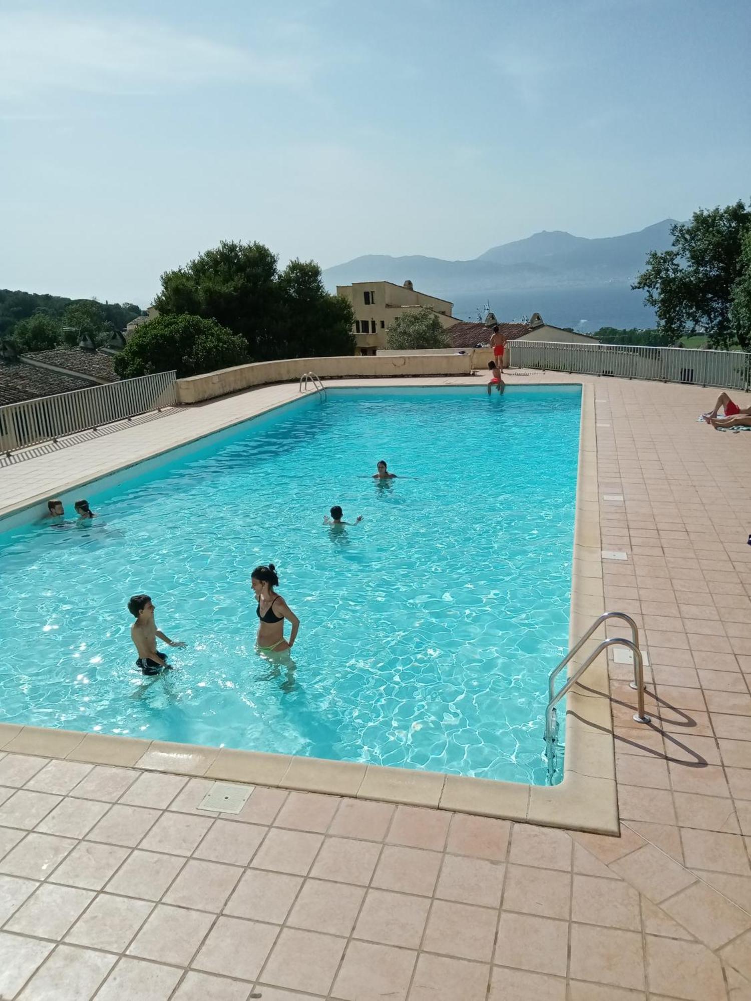 Appart A Porticcio Avec 2 Piscines Apartment Exterior photo